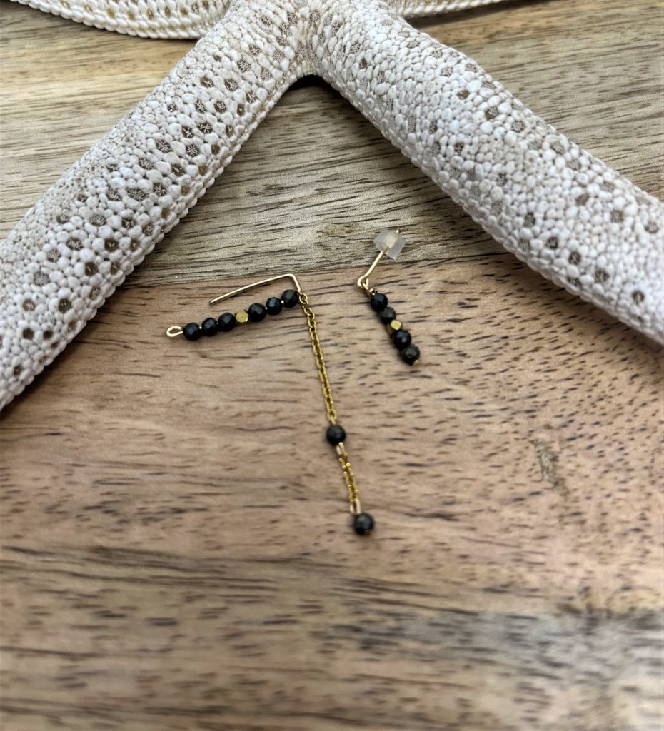 Monoboucle ou Paire Ajustable | Pyrite & Chaînette | Or Laminé