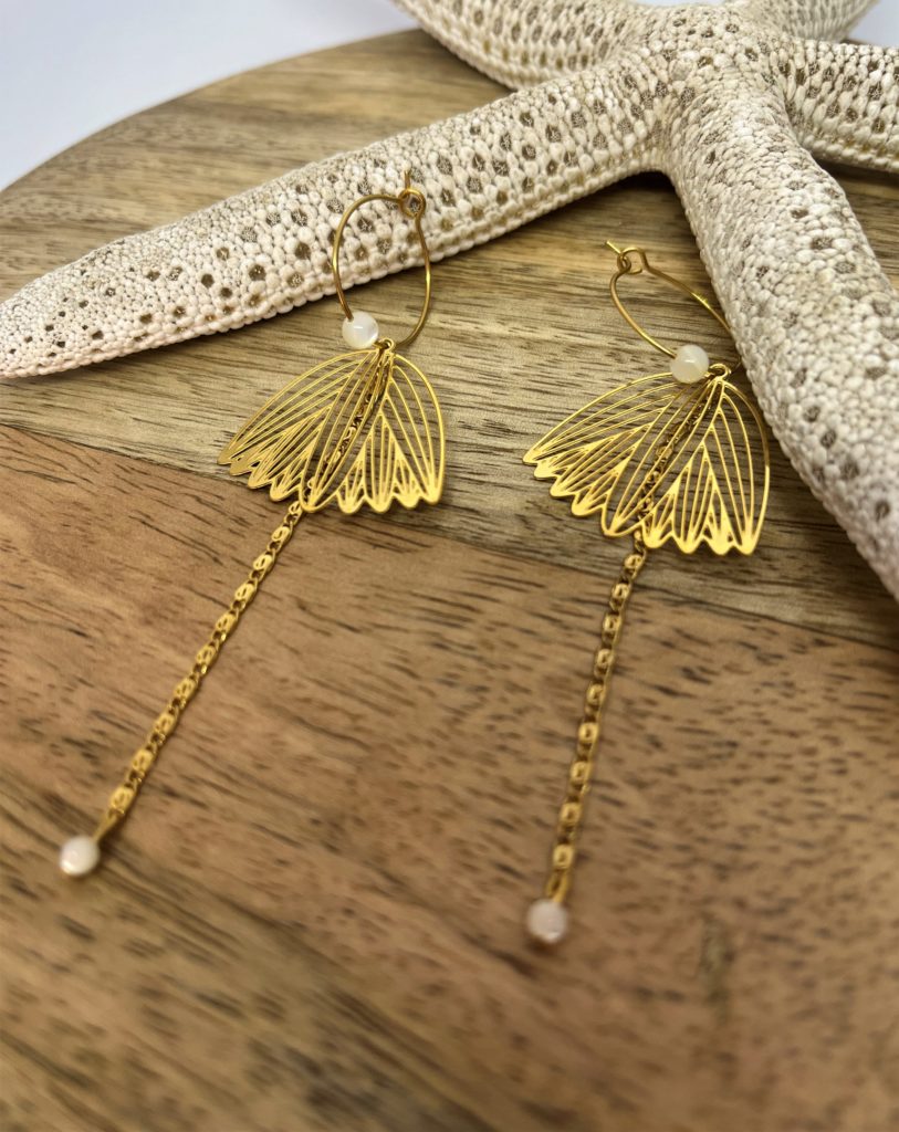 Boucles d'Oreilles Fleur de Muguet Acier Inoxydable & Perle Nacrée