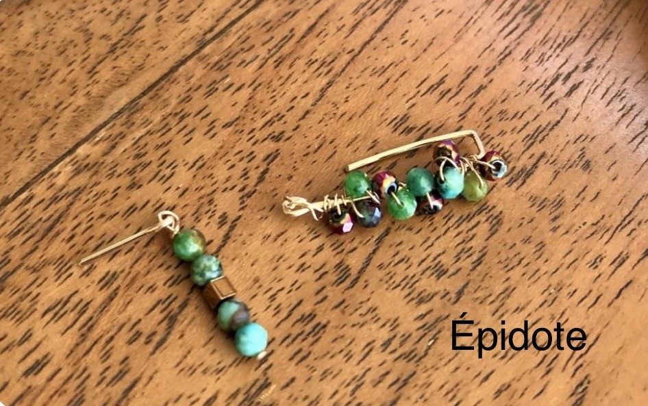 Boucles d'Oreilles Asymétriques ou Monoboucle Sia Originale 
