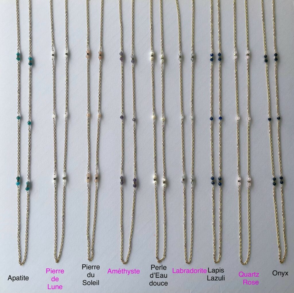 chaines perlées de pierres naturelles