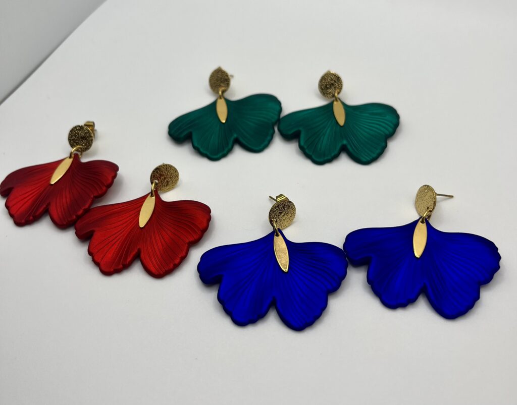 - LzaCréa Boucles d'Oreilles GINKGO en Résine • Puce Martelé ~ Acier inoxydable