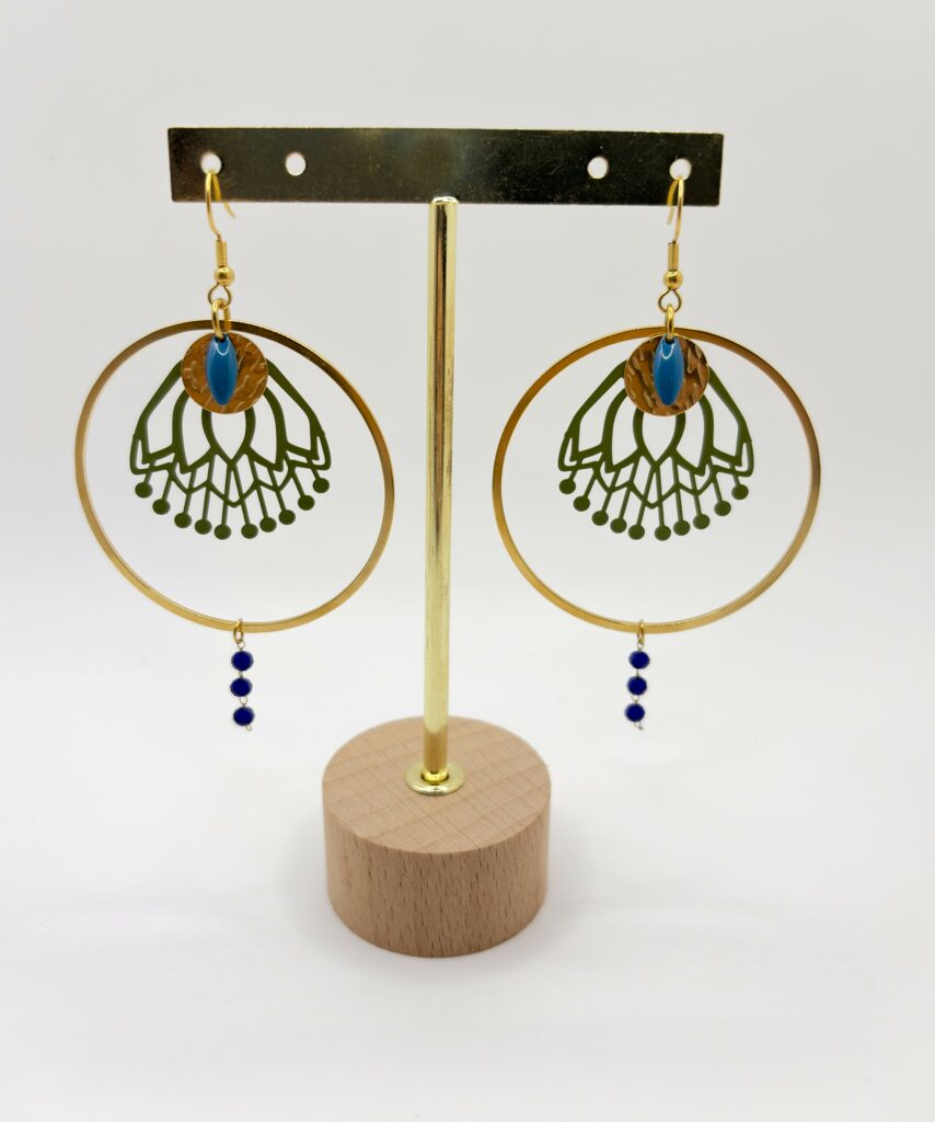 boucles-oreilles-nenuphar-fuchsia-bleu-reunion
